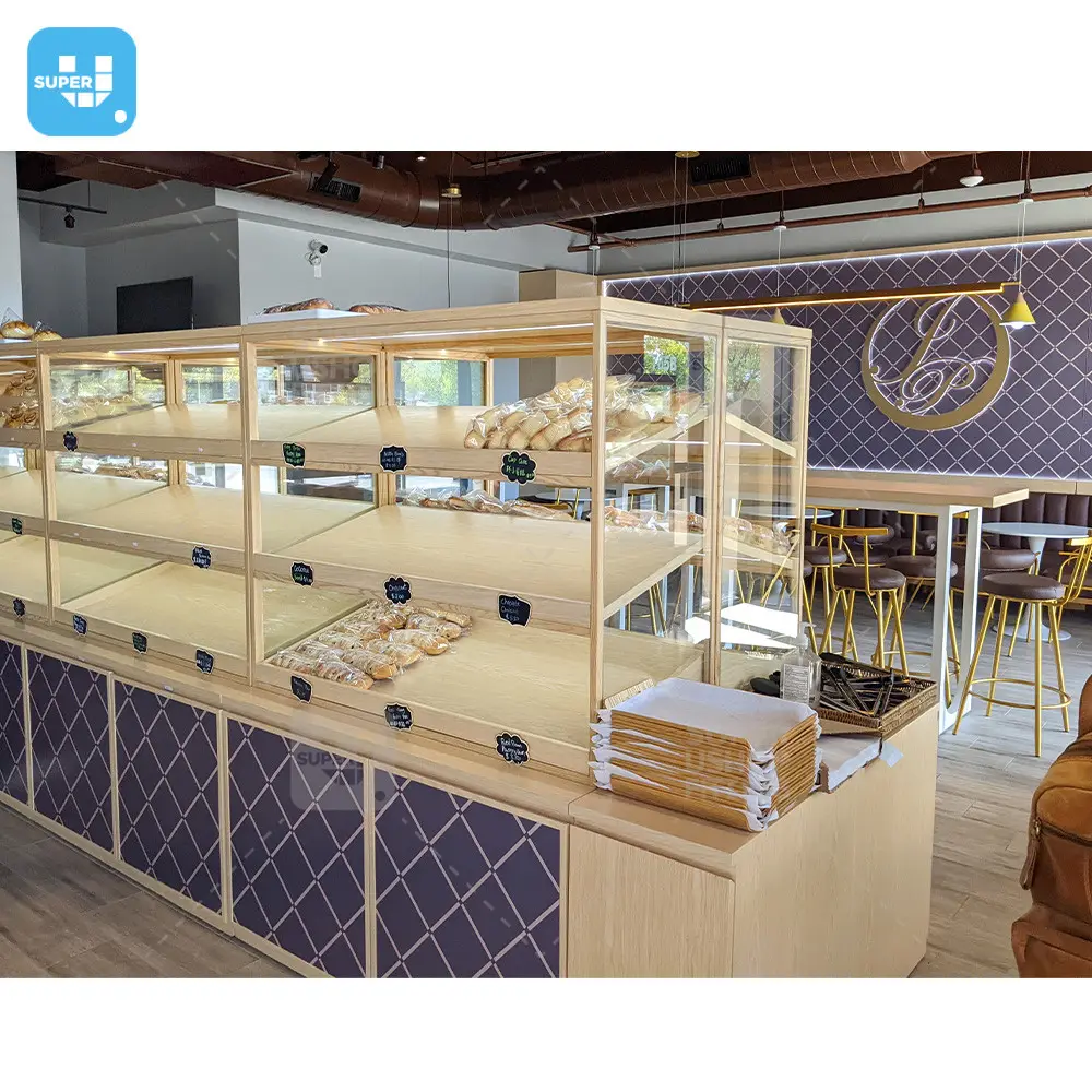 Espositore personalizzato in legno da forno Design di un negozio di dolci personalizzato espositore per pane