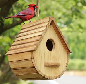 Casa para Pájaros de Madera Natural de Calidad Garantizada, Diseño Artesanal para Azulejos, Pinzones y Cardenales, Casa para Pájaros Colgante para Observación en Jardín Exterior - Product Image 2