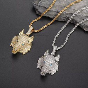 Collar con colgante de cabeza, collar de hombre imponente con circonitas incrustadas en cobre estilo hip-hop, collar con colgante de lobo. - Product Image 2