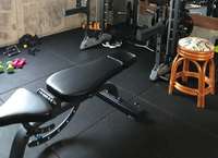 Banc et rack pliables et réglables XC-826 pour la musculation en salle de sport