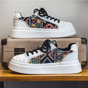 <span class=keywords><strong>2025</strong></span> été nouveau Style hommes décontracté toile baskets respirant blanc chaussures Absorption des chocs semelle épaisse PU doublure en maille - Product Image 6