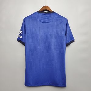 उच्च गुणवत्ता अनुकूलन योग्य क्लासिक रेट्रो फुटबॉल जर्सी यूनिसेक्स फुटबॉल टीम थाई शैली पॉलिएस्टर शीर्ष गर्मी-हस्तांतरण मुद्रित लोगो - Product Image 4