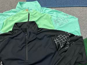 T-shirt de sport d'extérieur <span class=keywords><strong>haute</strong></span> qualité à manches longues, séchage rapide, anti-transpiration, demi-zip, vente en gros usine - Product Image 4