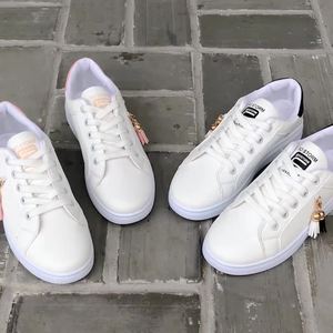 Baskets décontractées pour filles, chaussures de sport respirantes blanches à lacets pour femmes, idéales pour la course, le <span class=keywords><strong>tennis</strong></span> et la marche – Nouvelle collection été - Product Image 2