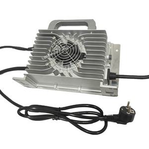 <span class=keywords><strong>Caricabatterie</strong></span> di bordo EV da 2000W, <span class=keywords><strong>caricabatterie</strong></span> al litio da 48V 20 <span class=keywords><strong>Ampere</strong></span>, <span class=keywords><strong>caricabatterie</strong></span> per batteria al litio da 12V - Product Image 2