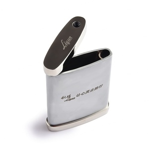 Cendrier de forme briquet au design classique avec votre propre logo, style élégant, cendrier à cigarettes pratique - Product Image 5