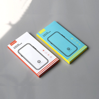 Boîte électronique pour casque Bluetooth avec poignée de suspension en carton laminé brillant et illustration de dessin animé