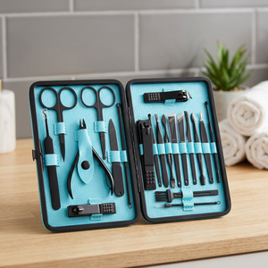 Kit de manucure en acier inoxydable 10 en 1 avec étui, ensemble de manucure portable de style classique pour adultes - Product Image 4