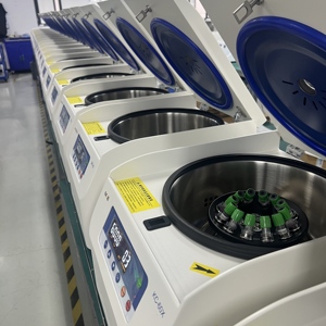 Máquina centrífuga 6000rpm Centrífuga Economica Desktop baixa velocidade centrífuga 50ml - Product Image 3