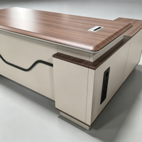 Scrivania Direzionale Moderna a L, Grande Scrivania Esecutiva di Lusso in Legno per Direttore Generale, CEO, Ufficio Amministrativo