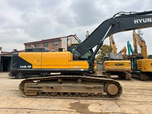 Excavatrice d'occasion Hyundai R350LVS <span class=keywords><strong>30</strong></span> tonnes, excavatrice sur chenilles renforcée pour travaux rocheux avec godet de roche et cisaille hydraulique - Product Image 2