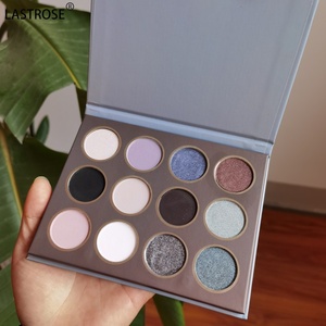 <span class=keywords><strong>Paleta</strong></span> de Sombras de Ojos al por Mayor de 12 Colores de Marca Privada, Mate y Brillante, de Larga Duración, <span class=keywords><strong>Paleta</strong></span> de Maquillaje de Alta Pigmentación - Product Image 3