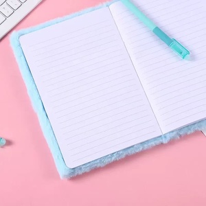 Buku catatan Stitch untuk siswa - Product Image 2