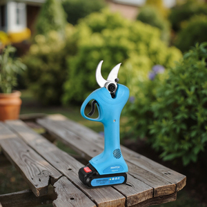 Sécateur <span class=keywords><strong>Électrique</strong></span> <span class=keywords><strong>Sans</strong></span> <span class=keywords><strong>Fil</strong></span> DIY pour Jardin avec Poignée Antidérapante, Capacité de Coupe 35mm, Poignées en Plastique et Caoutchouc - Product Image 4