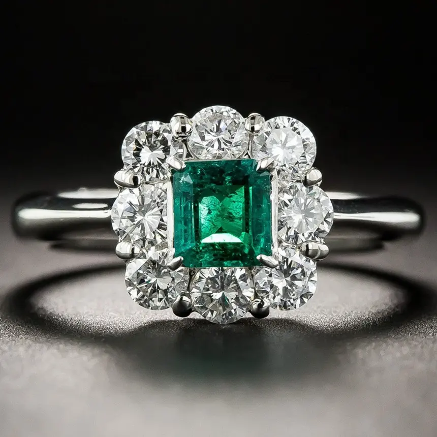 แหวนเพทายสีเขียวสำหรับผู้หญิง,แหวนทรงสี่เหลี่ยมแบบย้อนยุคเครื่องประดับงานหมั้นงานแต่งงานแบบคลาสสิกแหวนเจาะเต็มของขวัญความรัก