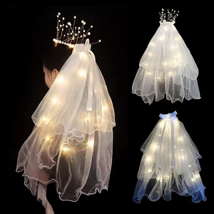 Voile Lumineux Artisanal Torsadé à Bord Festonné avec Lumières LED pour Mariage, Fête Nuptiale, Jeunesse (15-35 Ans) - Product Image 1