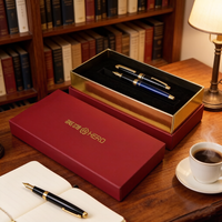 Boîte à stylo en papier rigide rouge en gros avec doublure intérieure en velours noir, finition artisanale de qualité supérieure, logo personnalisé, étui de rangement pour un seul stylo, idéal comme cadeau