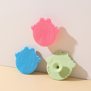 Cepillo de champú para <span class=keywords><strong>costra</strong></span> de <span class=keywords><strong>cabeza</strong></span> infantil, paleta de silicona suave 100% para bebé, boquilla de succión impermeable plegable, cepillo de pelo para ducha de baño - Product Image 2