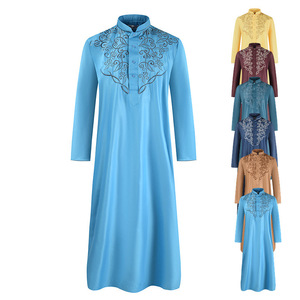 2023 <span class=keywords><strong>ropa</strong></span> Floral musulmana para hombres Jubba Thobe de manga larga de Color sólido túnicas transpirables cuello levantado caftán islámico para hombres Abaya - Product Image 1