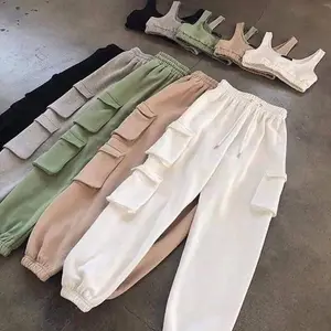 Custom New Solid Color Crop Top And Sweatpants Side Pockets Cargo Pants 2 Piece Set Women Clothing Summer 2024