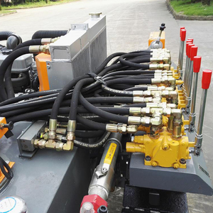 Foreuse rotative hydraulique sur chenilles APCOM HC726A pour le forage de pieux solaires et les trous de dynamitage en exploitation ouverte - Product Image 6