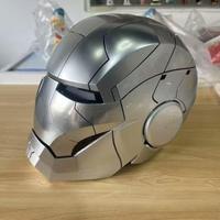 Casco Inteligente - Se Despliega Automáticamente y se Controla por Voz, Equipado con Luces, Apto para Juegos de Rol