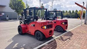 Carretilla Elevadora SNSC, Montacargas de 5 Toneladas, Diésel - Product Image 5