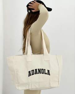 Logo imprimé personnalisé fourre-tout en toile de coton vierge pour femmes sac à main à bandoulière sac fourre-tout en coton pour la plage - Product Image 1