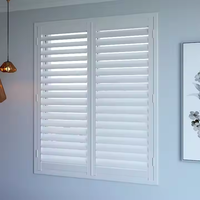 ROSENHOME OEM Volets de fenêtre modernes horizontaux en plastique imitation bois, ventilation, tailles et couleurs personnalisées pour usage hôtelier
