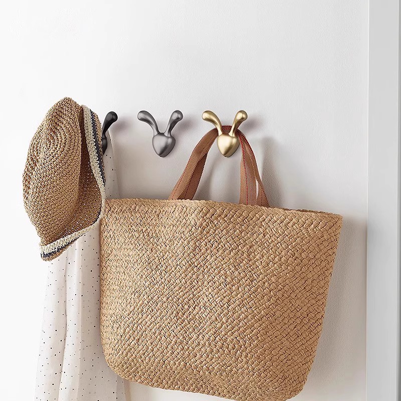 Golden Rabbit Hook (1 piece per pack)