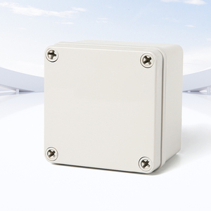 Boîte <span class=keywords><strong>de</strong></span> <span class=keywords><strong>jonction</strong></span> <span class=keywords><strong>étanche</strong></span> IP66 80*110*60mm <span class=keywords><strong>en</strong></span> ABS pour utilisation extérieure, boîte <span class=keywords><strong>de</strong></span> commande électrique pour panneaux solaires avec bornes, niveau <span class=keywords><strong>de</strong></span> protection IP65 - Product Image 6