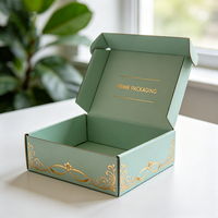 Boîte cadeau royale haut de gamme avec estampage à chaud, boîte en carton ondulé vert menthe anti-écrasement avec livraison en 72h