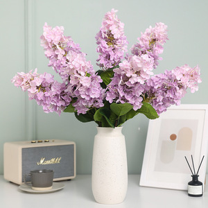 Arrangement de fleurs artificielles en soie Hortensia violet clair Ruilisi pour mariage et décoration intérieure - Product Image 1