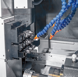 Machine à tournage, perçage et taraudage CNC de type suisse HANSUN pour composants d'équipements médicaux HS-32Z-DY - Product Image 4