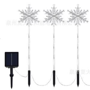 Lumières solaires en forme de flocon de neige, 5 pièces, LED blanches, décoration de jardin extérieure pour Noël, étanches IP65, contrôle par minuterie - Product Image 5