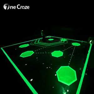 Jeux de détection de mouvement sur sol interactif multi-sensoriel AR pour écoles et aires de jeux - Product Image 1