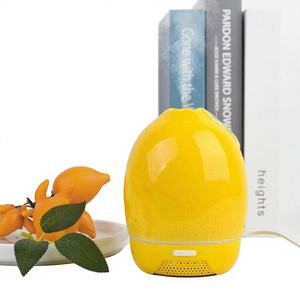 Diffuseur d'huiles essentielles transfrontalier avec couvercle en céramique exquis, machine à parfum en forme de <span class=keywords><strong>tarte</strong></span> aux fruits, diffuseur d'aromathérapie à brancher, parfum <span class=keywords><strong>citron</strong></span> - Product Image 1