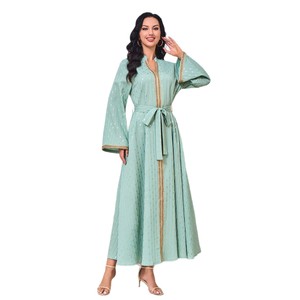 Robe élégante en polyester à col en V et manches classiques, imprimée, avec broderie de diamants thermocollé<span class=keywords><strong>s</strong></span> et estampage, pour femme, toutes saisons, style Dubaï - Product Image 5