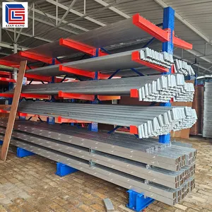 Rack en acier en porte-à-faux robuste fabriqué en Chine avec fonction de protection contre la corrosion Utilisation pour les étagères empilables en entrepôt
