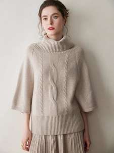 Maglione Poncho da <span class=keywords><strong>Donna</strong></span> in Cashmere <span class=keywords><strong>Marrone</strong></span> a Collo Alto con Lavorazione a Trecce - Product Image 3