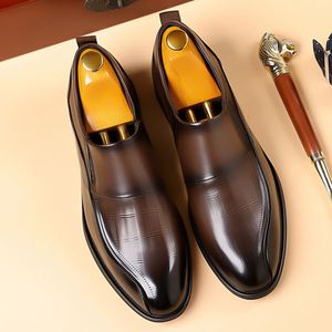 Chaussures décontractées pour hommes faites à la main, sur mesure, rehaussantes, à lacets, pour le bureau et la carrière - Product Image 1