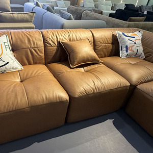 Canapé d'angle modulable en similicuir marron surdimensionné, à assise profonde, compressé sous vide, pour salon de villa - Product Image 6