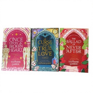 La trilogie complète Une fois qu'un cœur est brisé, tous les 3 livres de Stephanie Garber - Fiction, reliure souple (Vente en gros) - Product Image 3