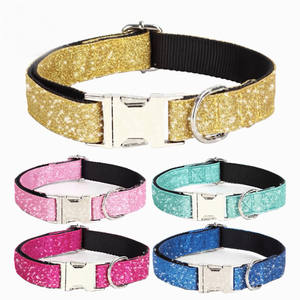 Collares de Adiestramiento para Perros Personalizados al por Mayor, Hebilla de Metal Ajustable, Materiales de Aleación de Nailon y PU, Cintas Decoradas, Logotipo Personalizado - Product Image 1