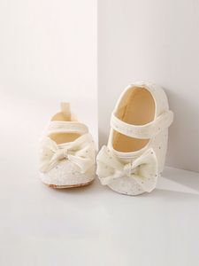 Zapatos <span class=keywords><strong>para</strong></span> niñas, primavera y verano, zapatos de princesa <span class=keywords><strong>con</strong></span> lazo de encaje <span class=keywords><strong>para</strong></span> <span class=keywords><strong>bebés</strong></span> recién nacidos, zapatos infantiles antideslizantes de fondo suave <span class=keywords><strong>para</strong></span> interiores - Product Image 2