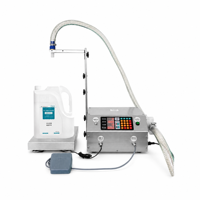Machine de remplissage semi-automatique à haute vitesse pour liquides avec pompe, pour boissons, jus, eau, huile, lait, sodas en bouteilles - Haute précision