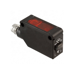 Sensor fotoeléctrico compacto original nuevo de 300mm, tipo reflectante difuso, rango de detección de mm - Product Image 1