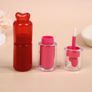 EN STOCK SANS QUANTITÉ MINIMALE DE COMMANDE Tube vide double couche pour rouge à lèvres liquide et huile à lèvres 4,5 ml 6 ml avec enveloppe extérieure transparente et intérieur rouge pour gloss cosmétique - Product Image 4
