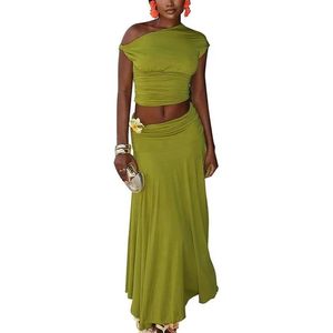 ชุดเซ็ตเสื้อครอปเปิดไหล่และกระโปรงยาวทรงพลิ้วสีพื้นสำหรับผู้หญิง รุ่นคัสตอม 2026 เหมาะสำหรับวันพักผ่อน ผลิตจากผ้าเครป 100% ระบายอากาศได้ดี - Product Image 5