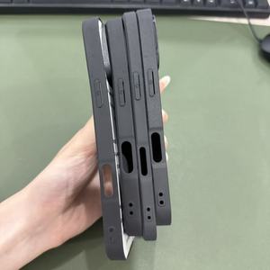 Cover per Cellulari 2D per Sublimazione, Custodie Personalizzabili in TPU e PC Nero per iPhone 13/14/15/16/17 Pro Max - Product Image 2